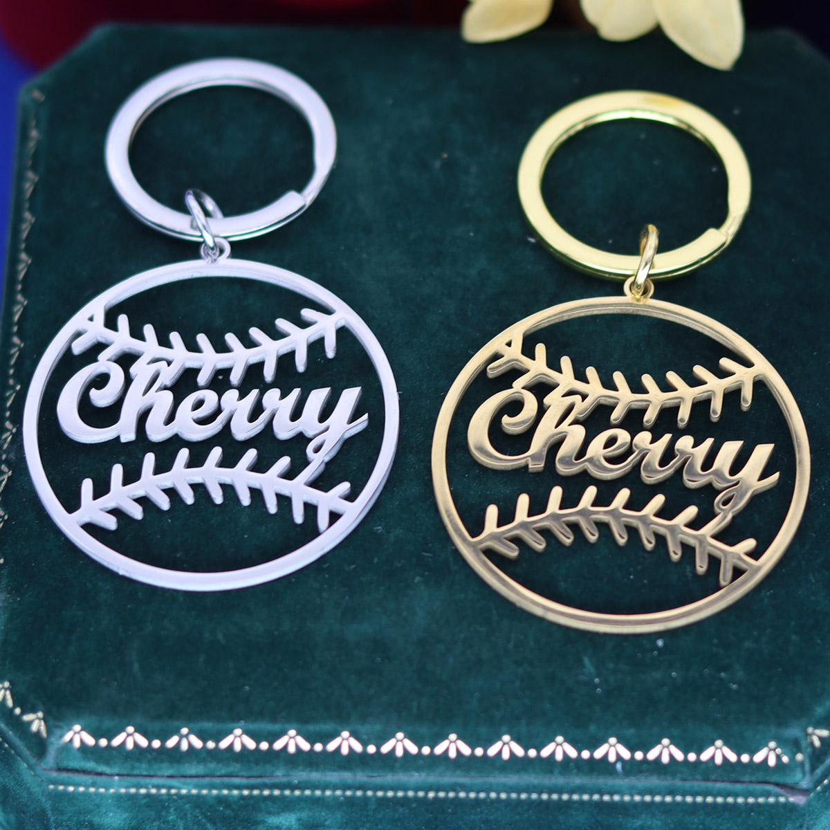 Vintage Fashion Names - CUSTOM ชื่อ Ball พวงกุญแจสแตนเลสจี้พวงกุญแจสําหรับผู้หญิงผู้ชายพวงกุญแจที่กําหนดเองเครื่องประดับของขวัญ