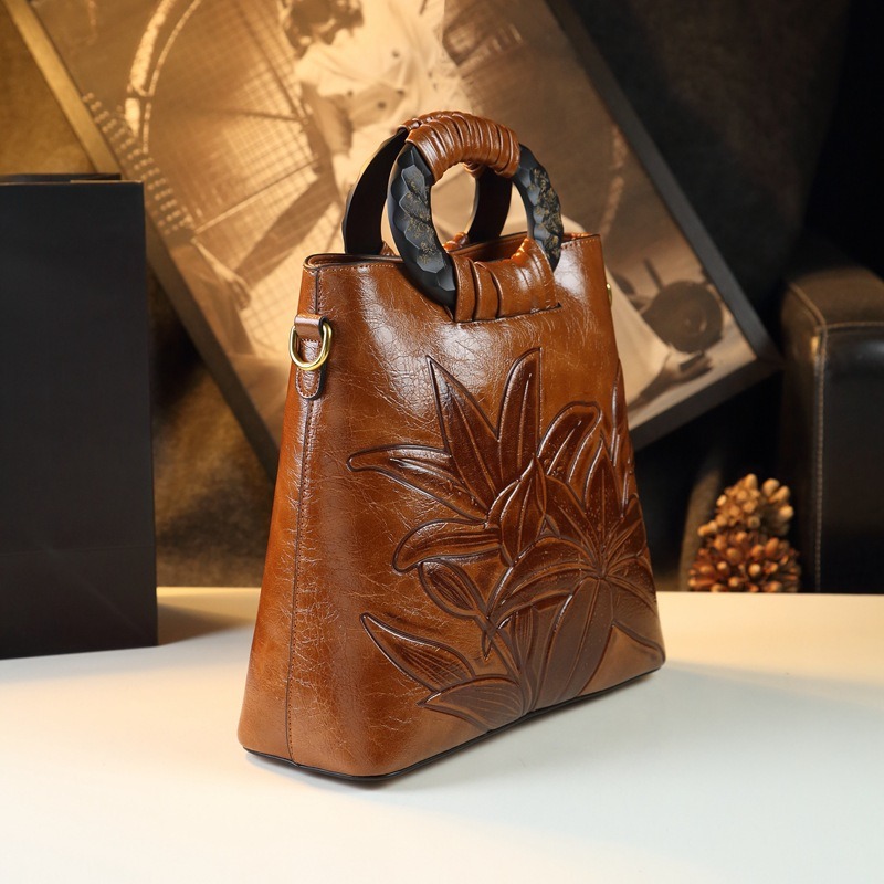 กระเป๋าหนังสไตล์วินเทจสำหรับผู - Vintage Fashion In Chinese บทวิจารณ์และราคา
