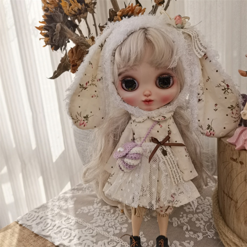 ชุดตุ๊กตาบลายธ์ หมวกหูกระต่าย  - Vintage Fashion Doll บทวิจารณ์และราคา