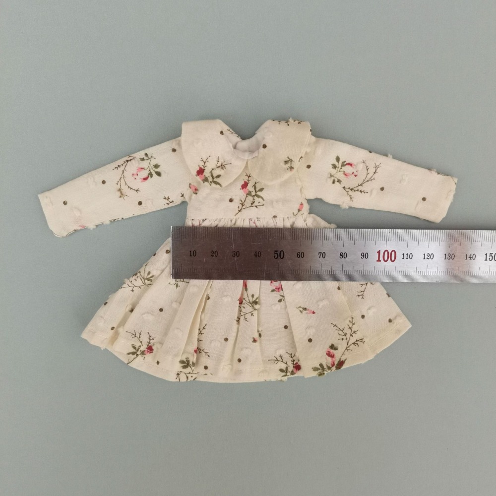 ชุดตุ๊กตาบลายธ์ หมวกหูกระต่าย  - Vintage Fashion Doll บทวิจารณ์และราคา