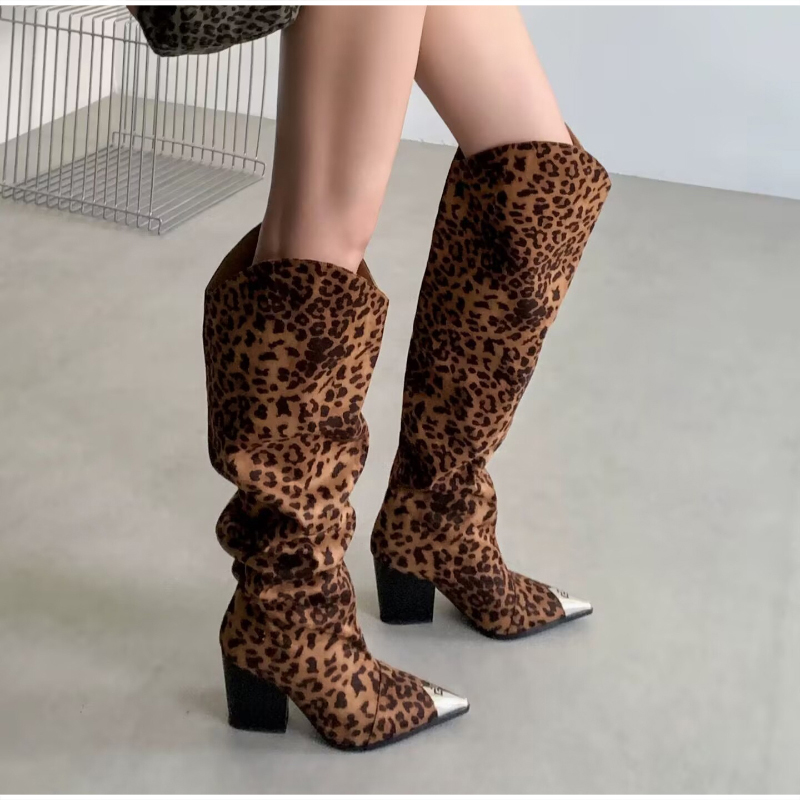 รองเท้าบูทผ้าพลีทลายเสือดาวสไต - Vintage And Modern Fashion บทวิจารณ์และราคา